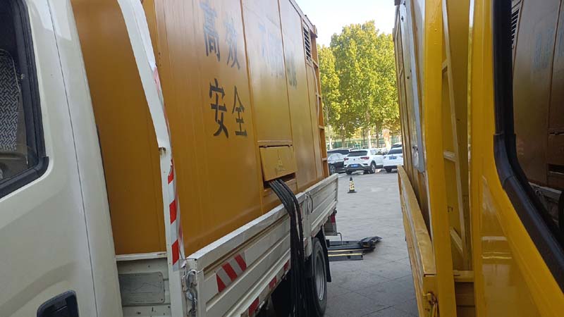 玉树如何判断柴油发电机组和UPS电源的切换时间是否符合要求？